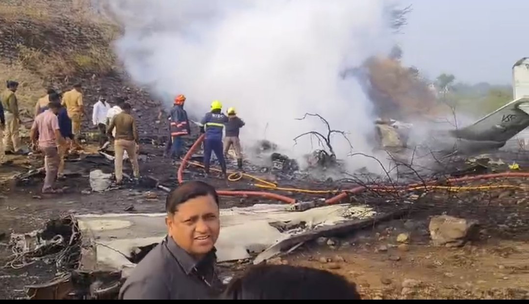 बड़ी खबर : उपमुख्यमंत्री सहित पांच लोग प्लेन हादसे का शिकार, कोई नहीं बचा