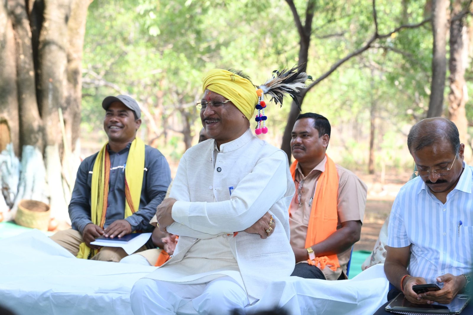 सुशासन तिहार के तहत मुख्यमंत्री विष्णु देव साय पहुँचे अबूझमाड़ के गारपा, जन चौपाल में ग्रामीणों से किया सीधा संवाद